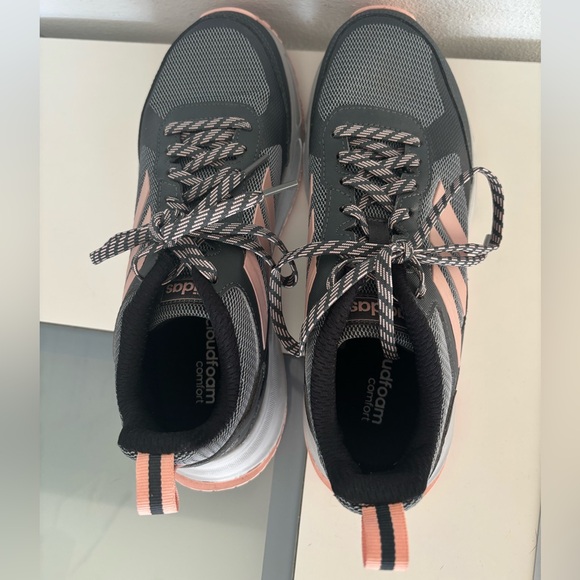 ADIDAS GREY & PINK LACE UP TENNIS SHOES SZ 7.5 - Picture 4 of 8